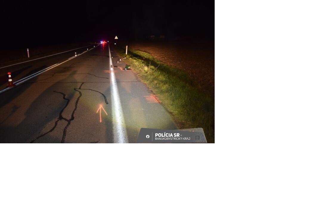 FOTO: Tragická nehoda v okrese Lučenec. Auto zrazilo chodca, foto 4