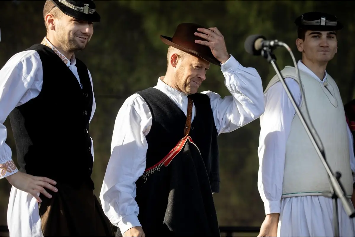 FOTO: Elena HLasicová opustila folklórny svet, foto 12