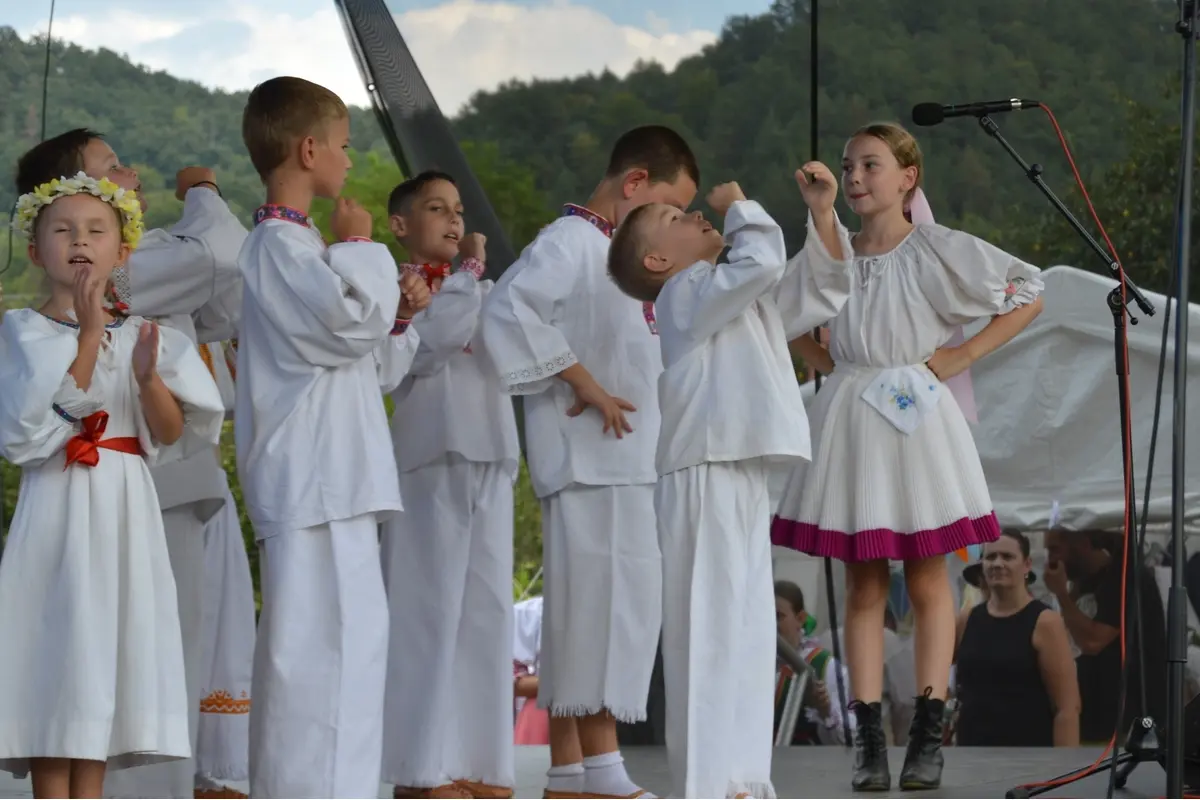 FOTO: Elena HLasicová opustila folklórny svet, foto 22