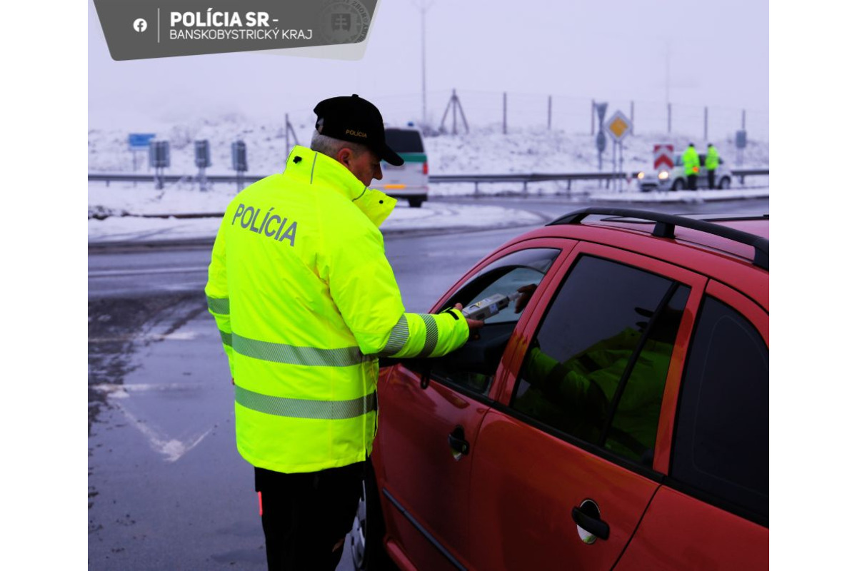 FOTO: Policajti zastavili 1800 vodičov. Koľko z nich nebolo triezvych?, foto 4