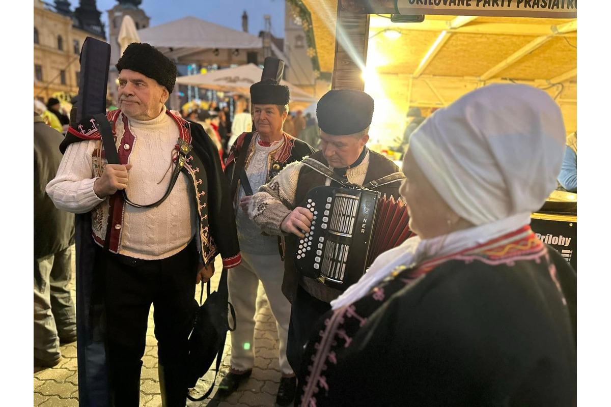 FOTO: Na punči sa vyzbieralo viac ako 4-tisíc eur, foto 3