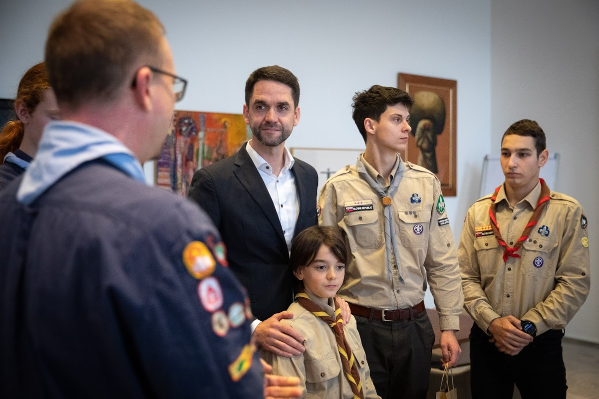 FOTO: Betlehemské svetlo skauti odovzdali primátorovi aj tento rok, foto 22