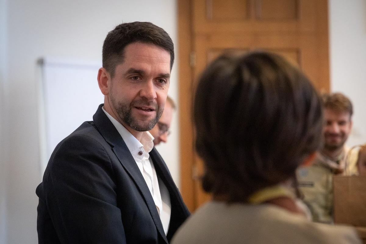 FOTO: Betlehemské svetlo skauti odovzdali primátorovi aj tento rok, foto 25