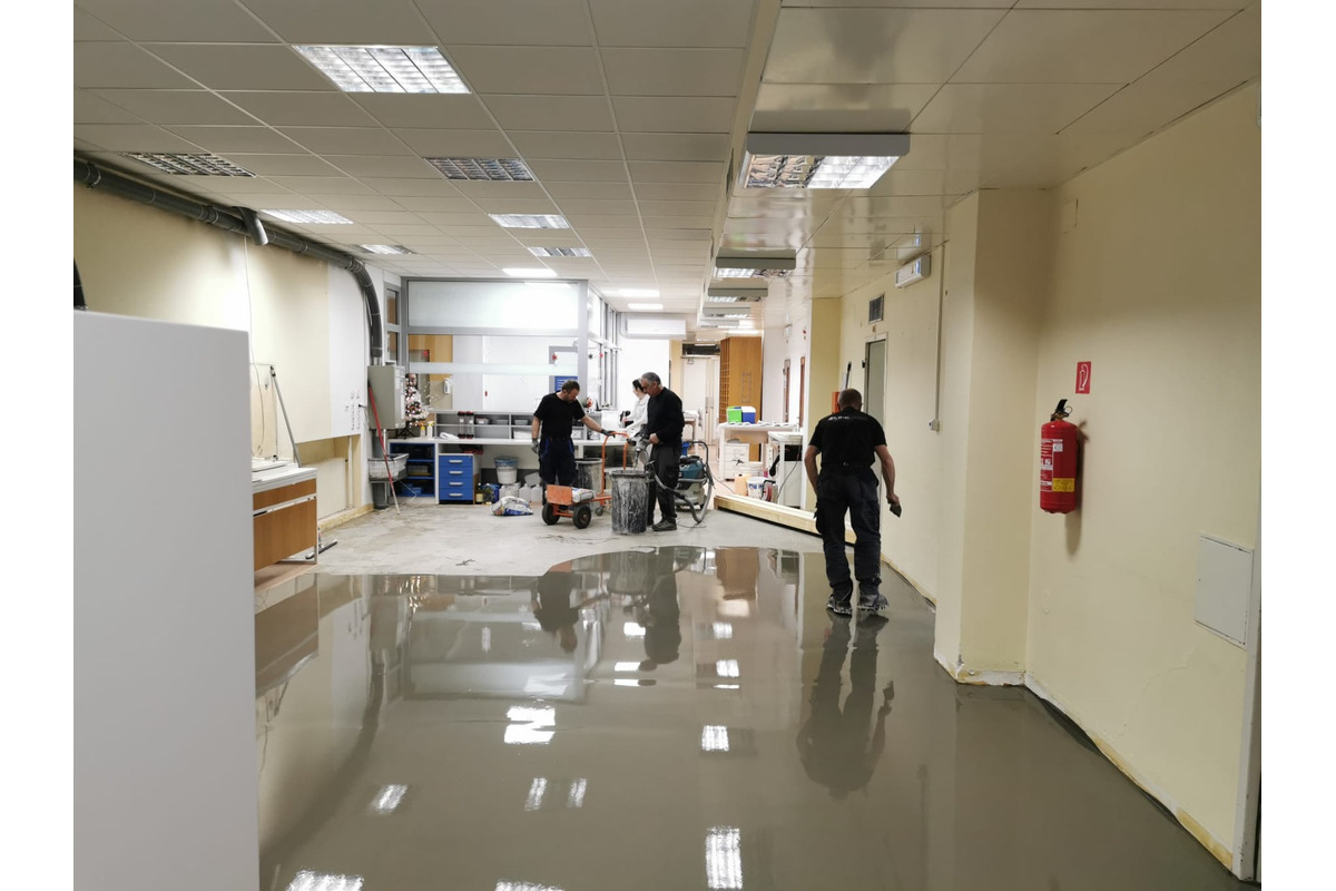 FOTO: Nové technológie v nemocnici pod Urpínom, utomatizované laboratórium otvoria už na budúce leto, foto 2