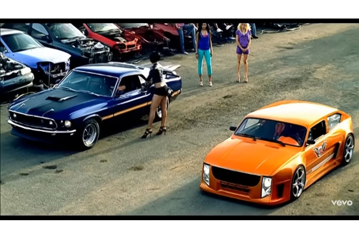 FOTO: Auto z Brezna použili vo videoklipe Rihanny, foto 3