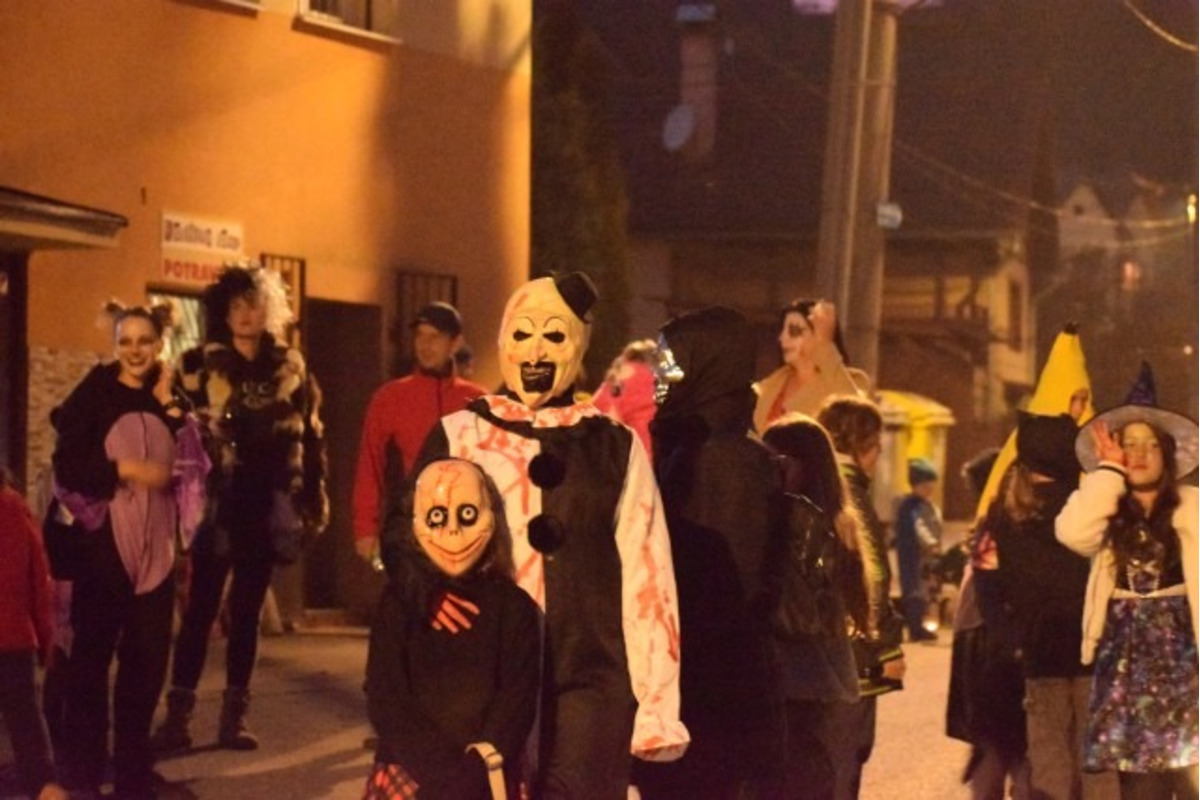 FOTO: Práce na Lehotskej klubovni postupujú, foto 2