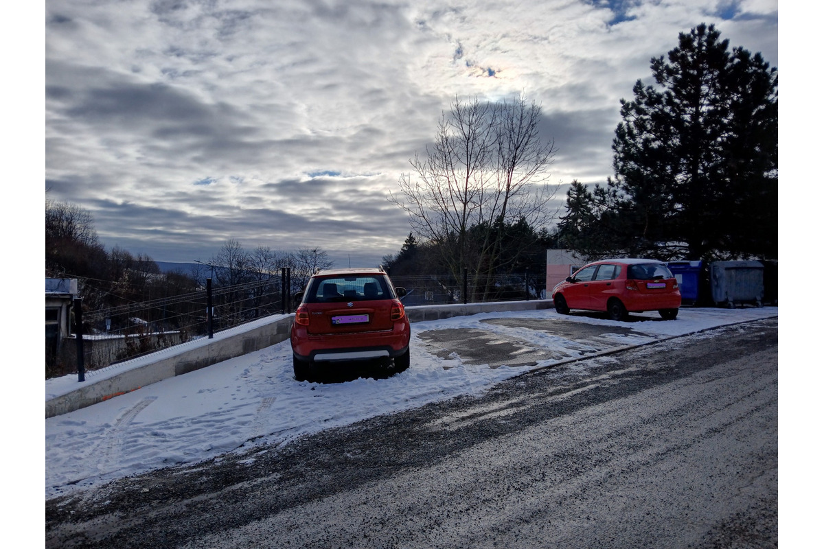 FOTO: V Banskej Štiavnici upravili ulicu za 90-tisíc eur, pribudlo 27 parkovacích miest, foto 4