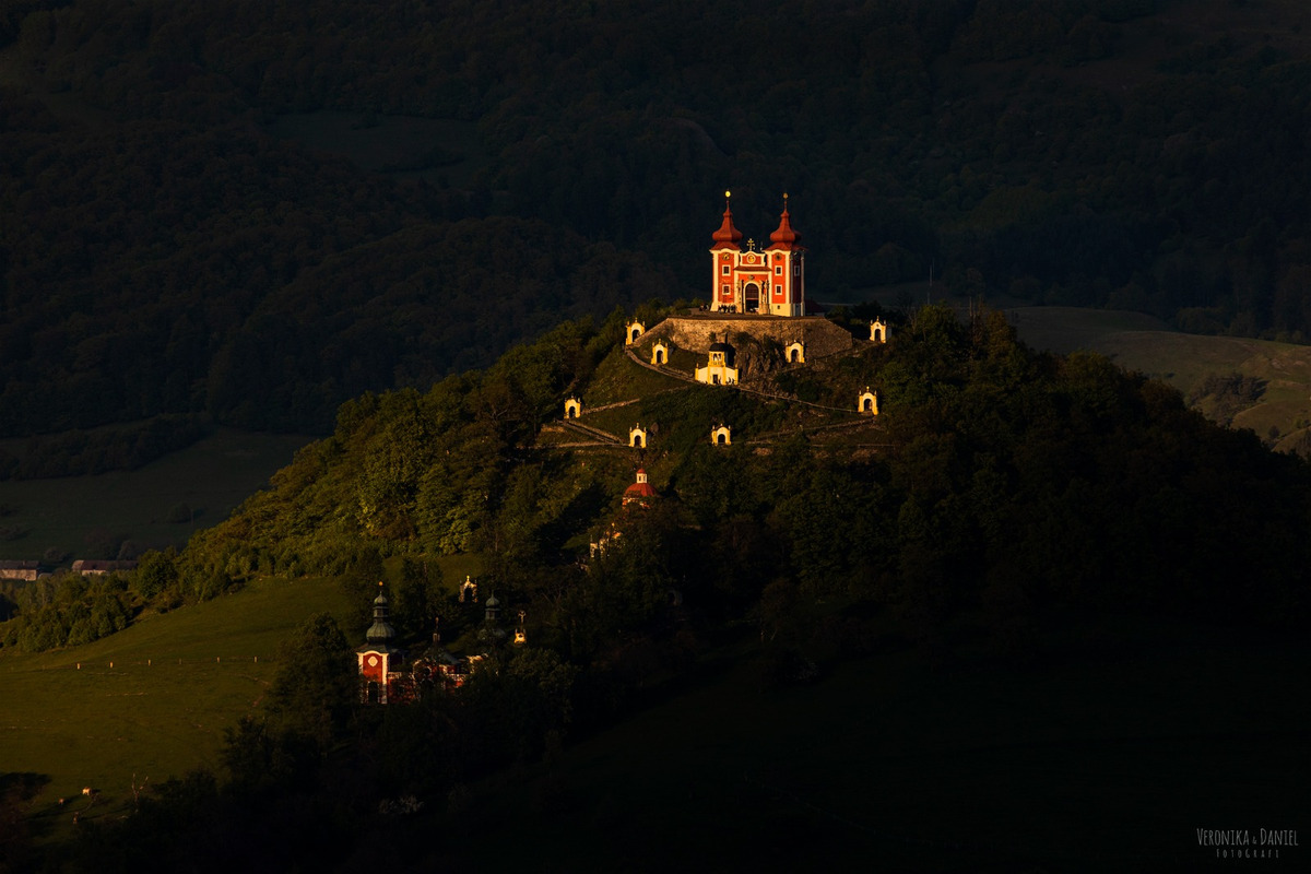 FOTO: Fotograf Daniel zachytáva čarovné chvíle Banskej Štiavnice. Hmla a svetlo tvoria v jeho tvorbe magické scenérie, foto 7