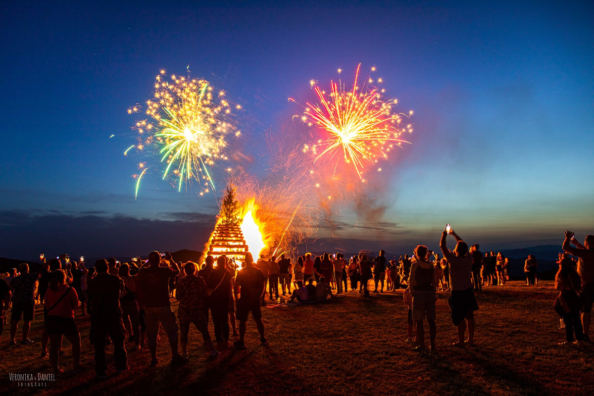 FOTO: Fotograf Daniel zachytáva čarovné chvíle Banskej Štiavnice. Hmla a svetlo tvoria v jeho tvorbe magické scenérie, foto 23