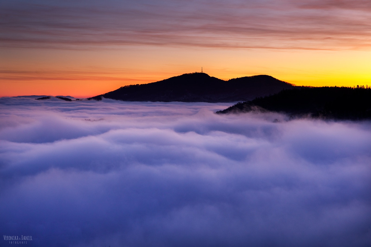 FOTO: Fotograf Daniel zachytáva čarovné chvíle Banskej Štiavnice. Hmla a svetlo tvoria v jeho tvorbe magické scenérie, foto 25