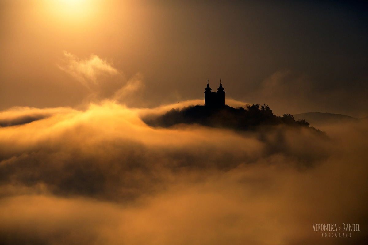 FOTO: Fotograf Daniel zachytáva čarovné chvíle Banskej Štiavnice. Hmla a svetlo tvoria v jeho tvorbe magické scenérie, foto 33
