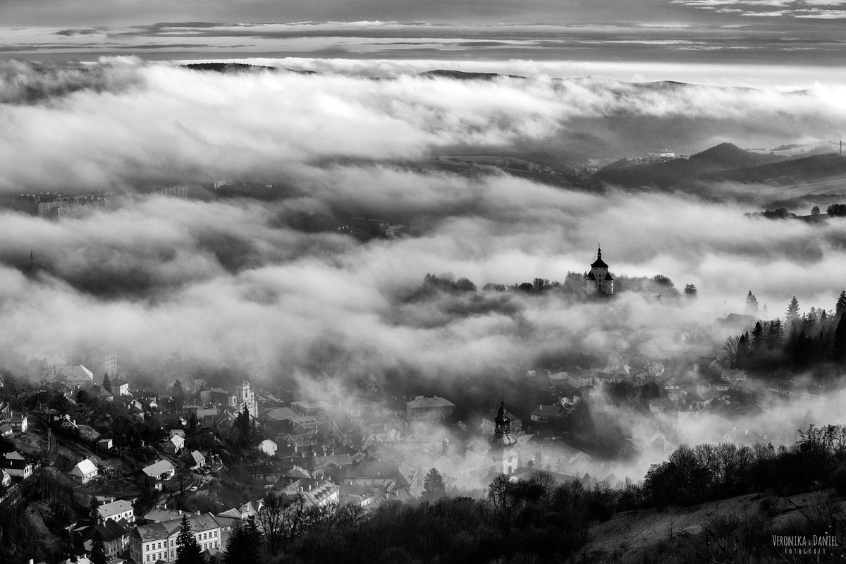 FOTO: Fotograf Daniel zachytáva čarovné chvíle Banskej Štiavnice. Hmla a svetlo tvoria v jeho tvorbe magické scenérie, foto 40