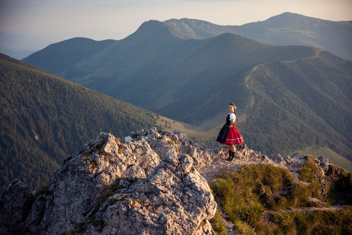 FOTO:  Bivakuje na kopcoch a naháňa inverziu. Spoznajte Zvolenčana Ľuboša, ktorý sa foteniu venuje takmer 10 rokov, foto 10