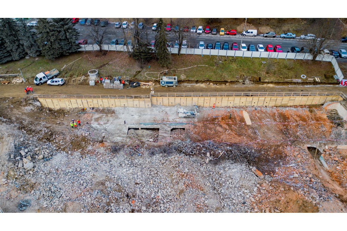 FOTO: Práce na Rooseveltovej nemocnici pokračujú. Pozrite si v akom stave sa aktuálne nachádza stavenisko, foto 6