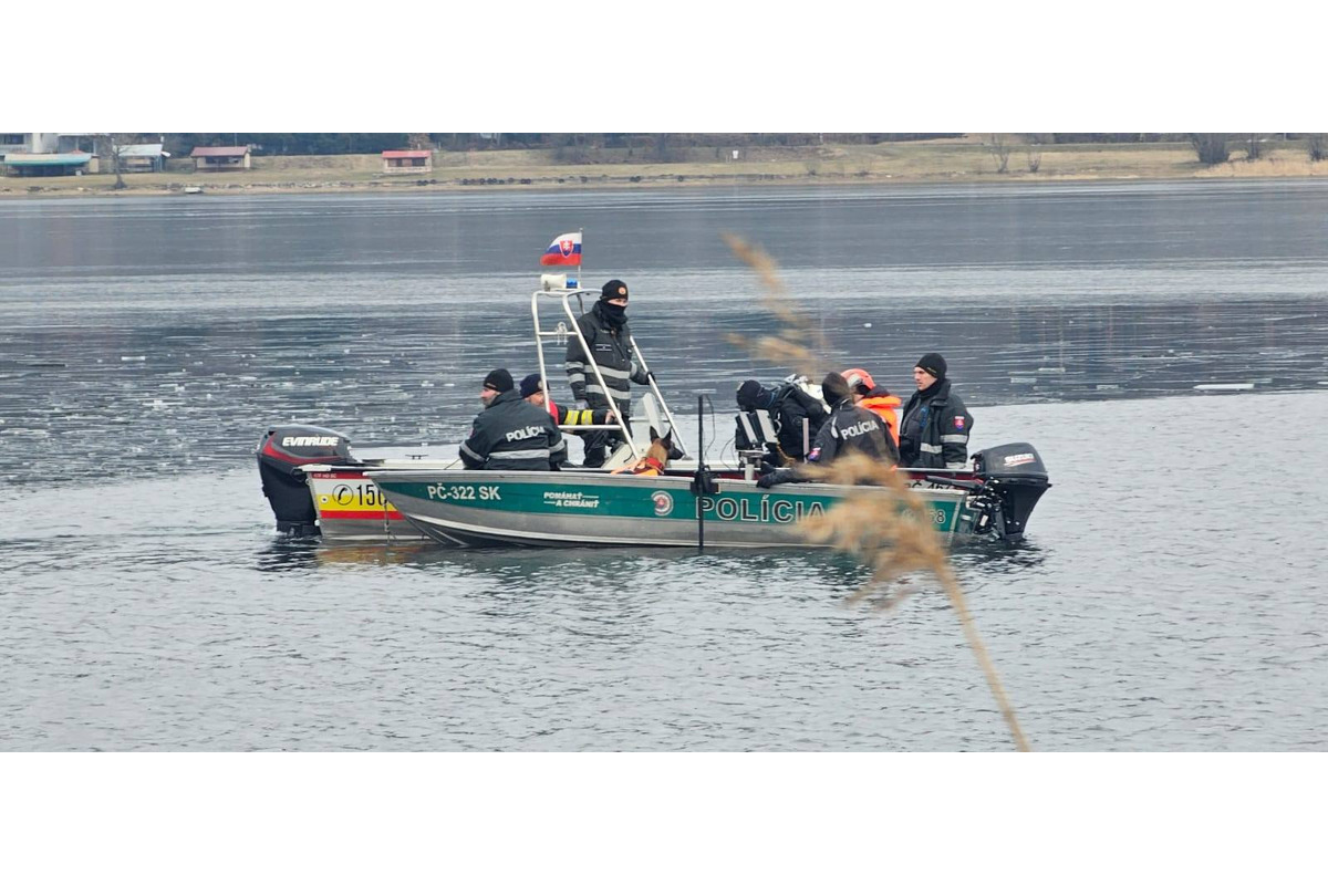 FOTO: Nezvestného muža z Divína našli utopeného vo vodnej nádrži Ružiná, foto 2