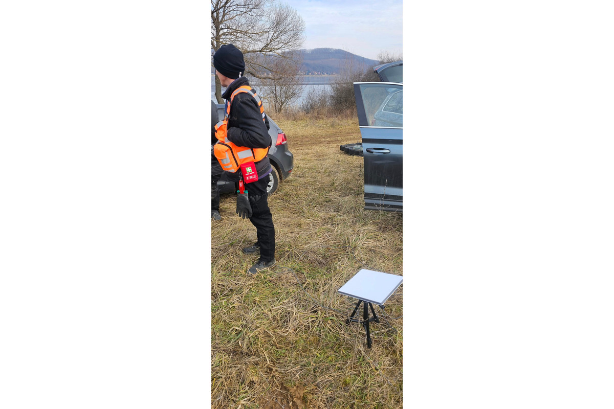 FOTO: Nezvestného muža z Divína našli utopeného vo vodnej nádrži Ružiná, foto 15