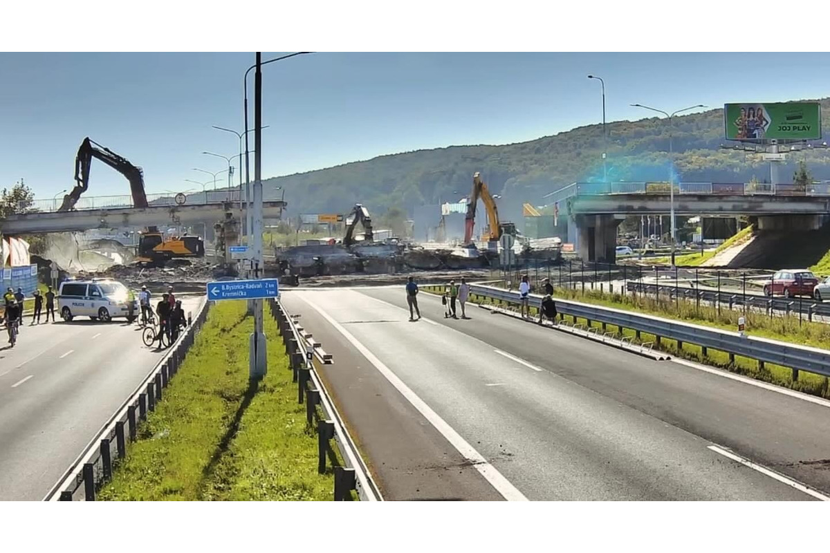 FOTO: Na most v Kremničke si Bystričania ešte počkajú, foto 5