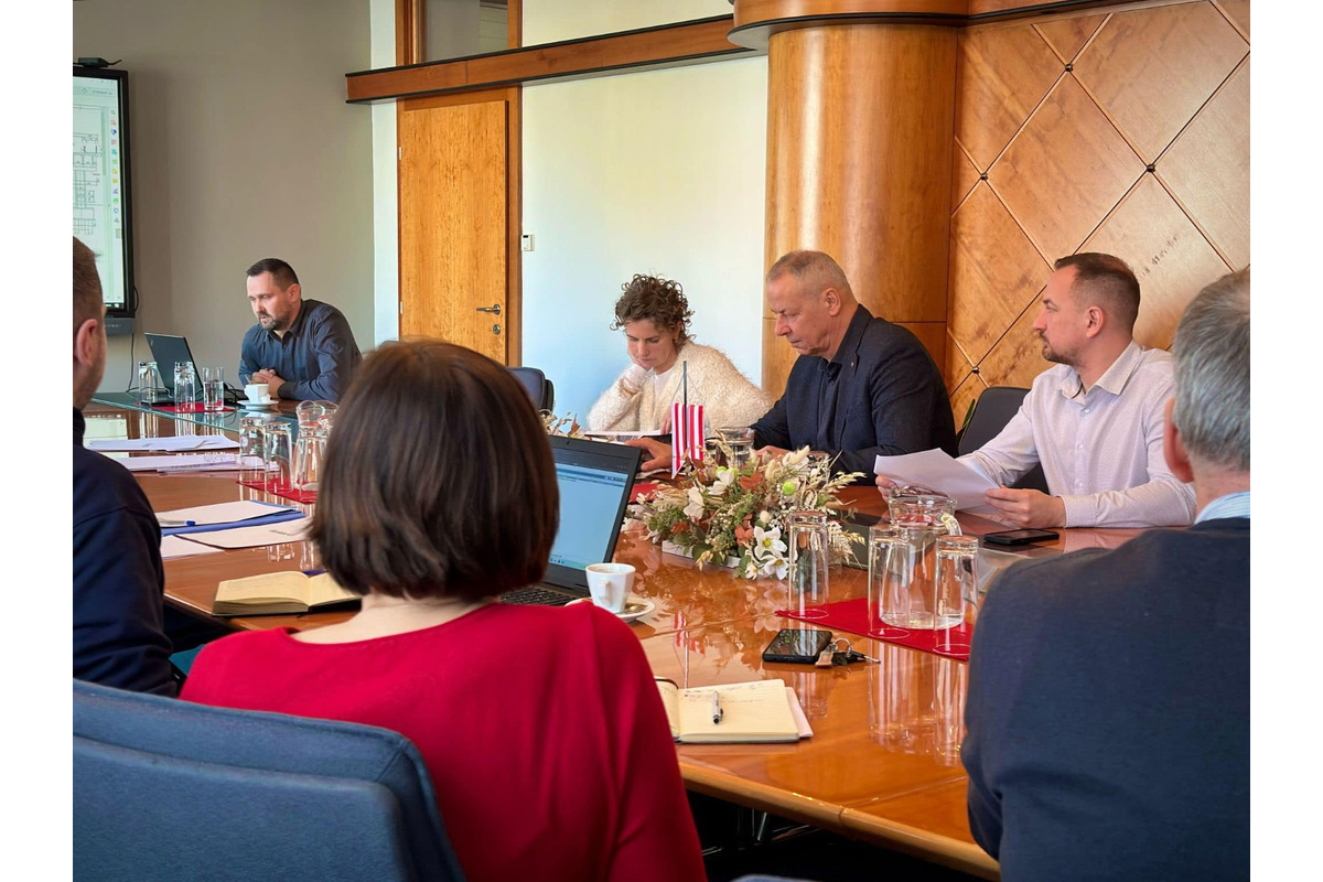 FOTO: Na most v Kremničke si Bystričania ešte počkajú, foto 9