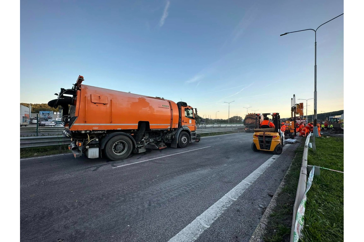 FOTO: Na most v Kremničke si Bystričania ešte počkajú, foto 14