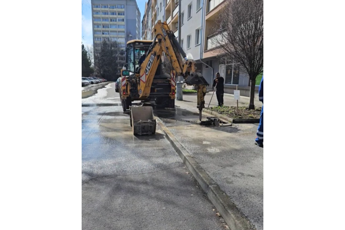 FOTO: Ulicu v Banskej Bystrici zatopilo, foto 1