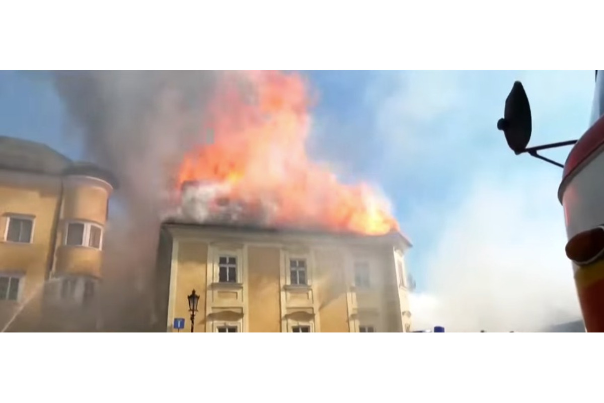 FOTO: Múzeum v Banskej Štiavnici sa ocitlo v plameňoch pred dvomi rokmi, foto 7
