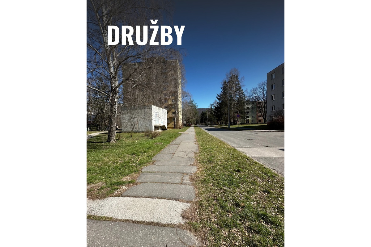 FOTO: Chodníky v Banskej Bystrici prejdú rozsiahlou rekonštrukciou, foto 12