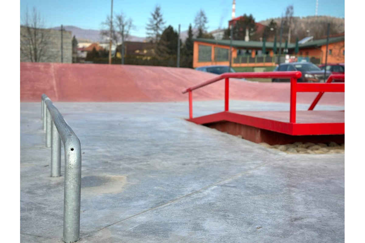 FOTO: Športový areál v Banskej Bystrici sa konečne otvorí, foto 13