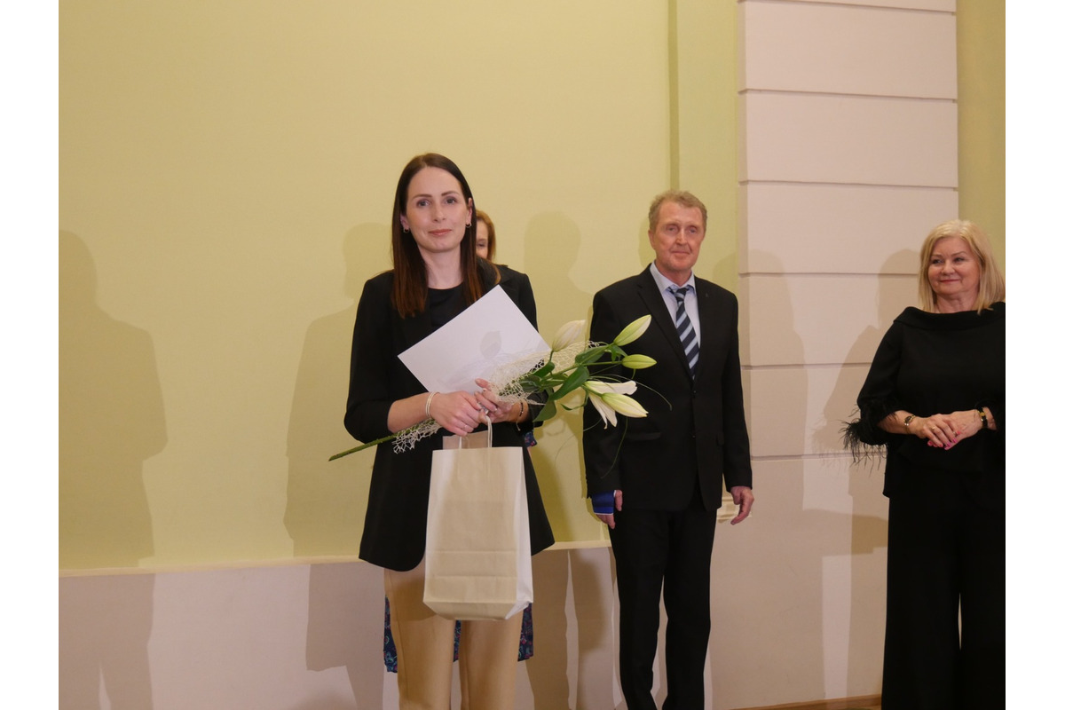 FOTO: Mesto Lučenec ocenilo pedagogičky pri príležitosti Dňa učiteľov, foto 7