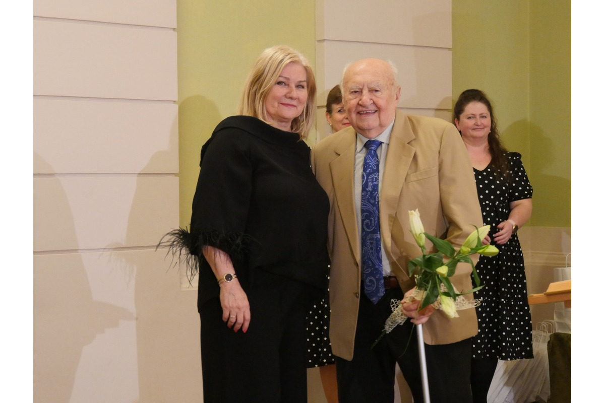 FOTO: Mesto Lučenec ocenilo pedagogičky pri príležitosti Dňa učiteľov, foto 10