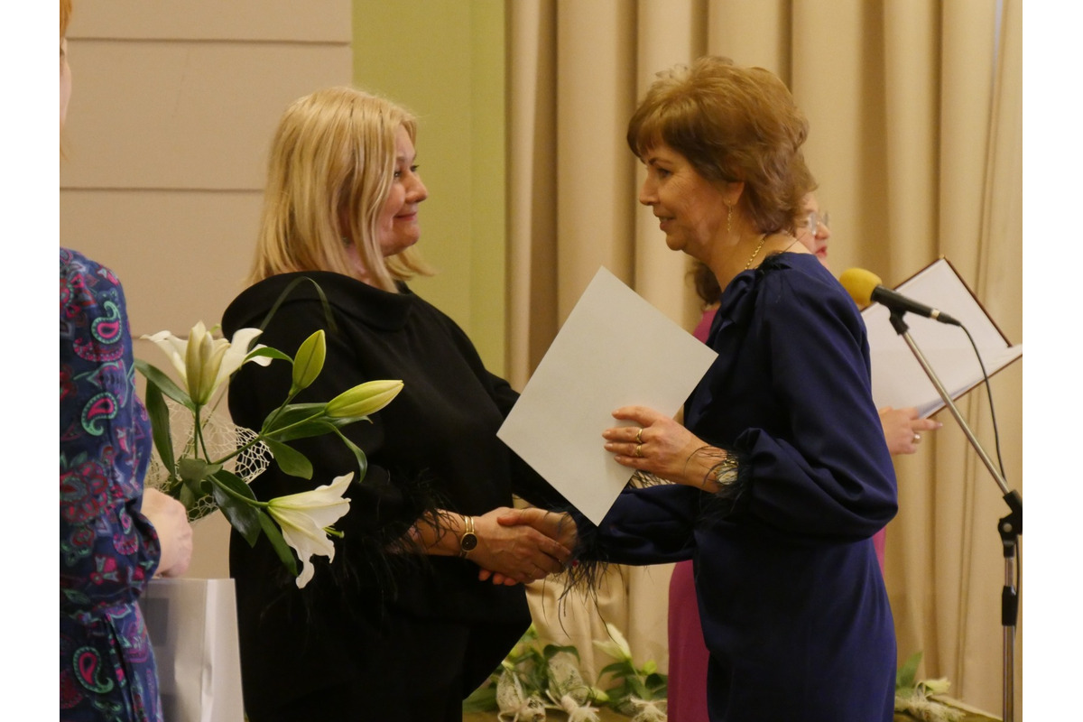 FOTO: Mesto Lučenec ocenilo pedagogičky pri príležitosti Dňa učiteľov, foto 27