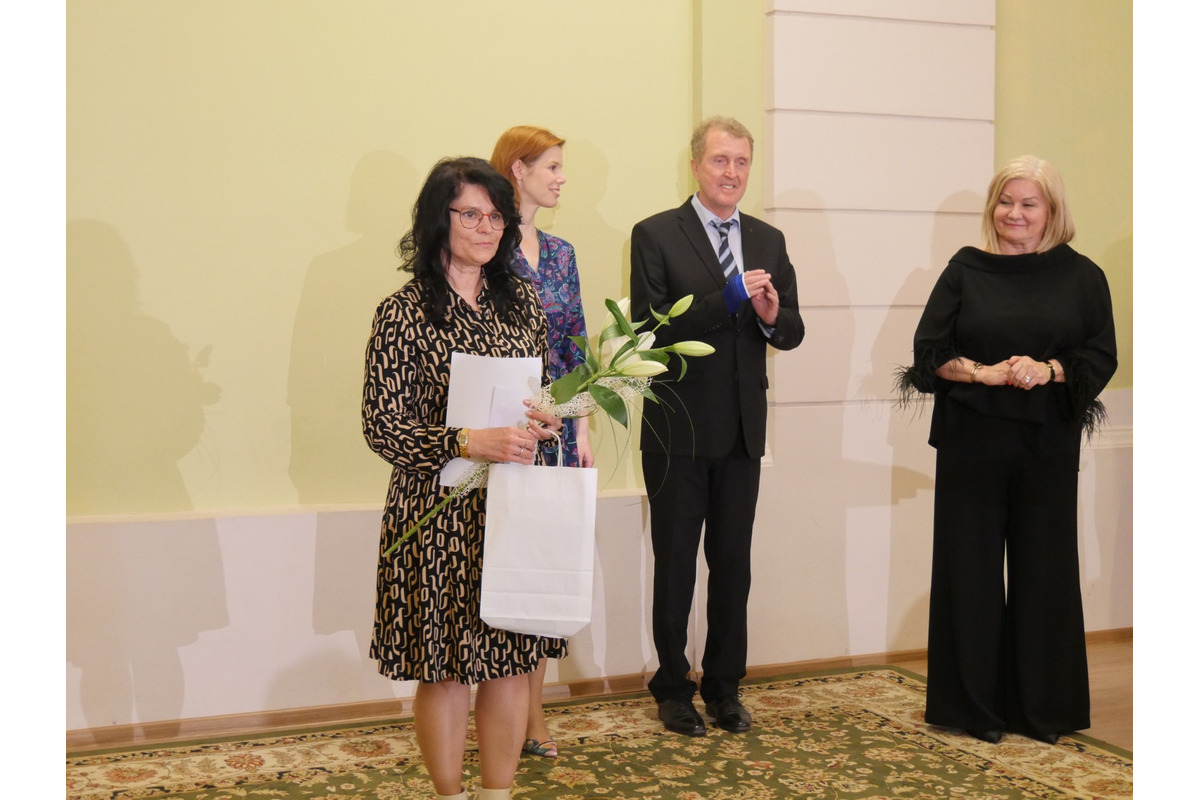 FOTO: Mesto Lučenec ocenilo pedagogičky pri príležitosti Dňa učiteľov, foto 33