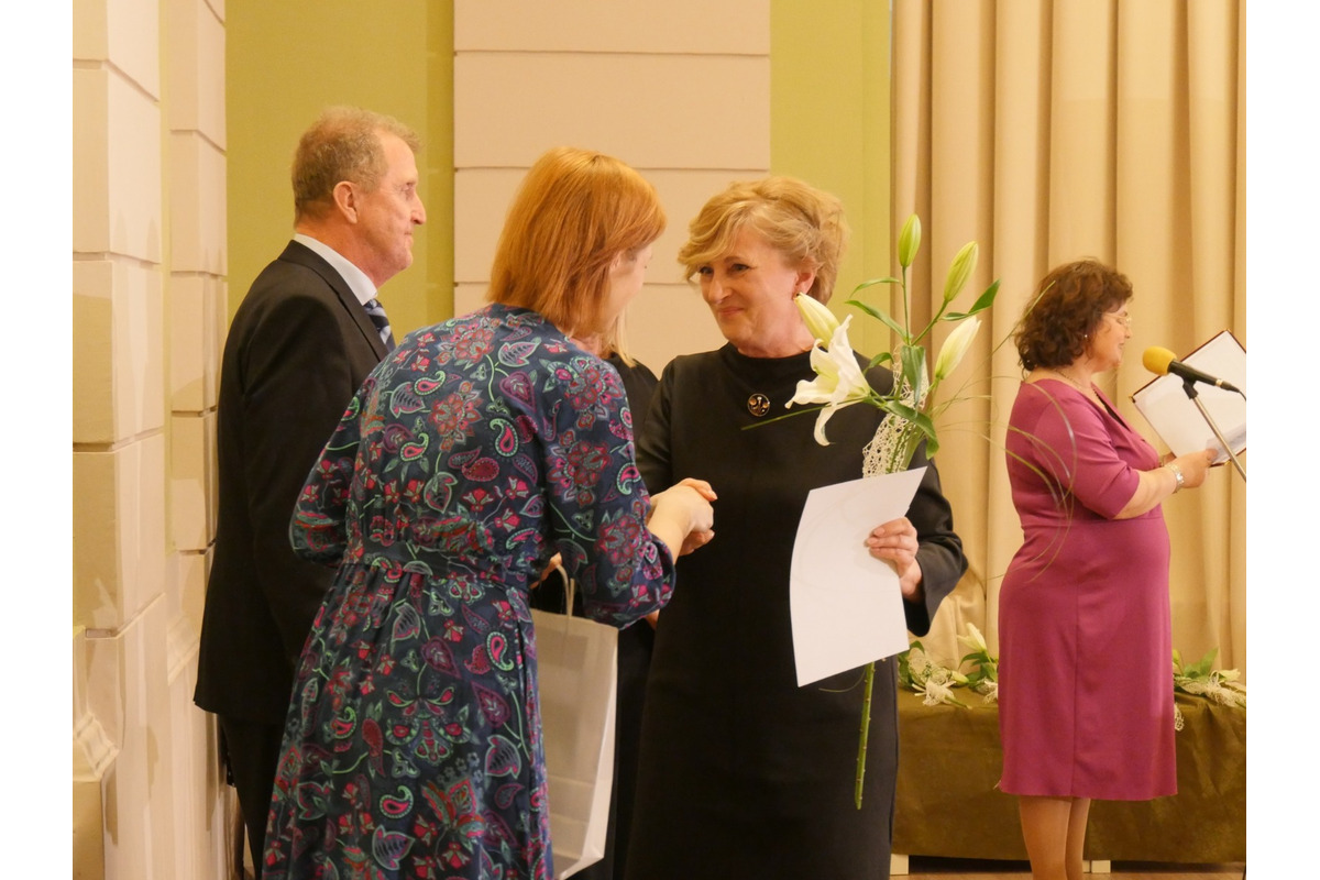 FOTO: Mesto Lučenec ocenilo pedagogičky pri príležitosti Dňa učiteľov, foto 43