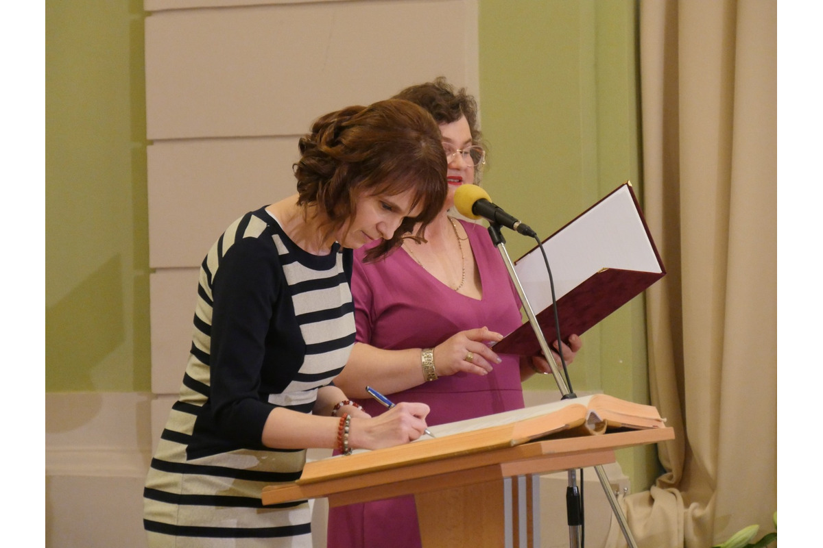 FOTO: Mesto Lučenec ocenilo pedagogičky pri príležitosti Dňa učiteľov, foto 51