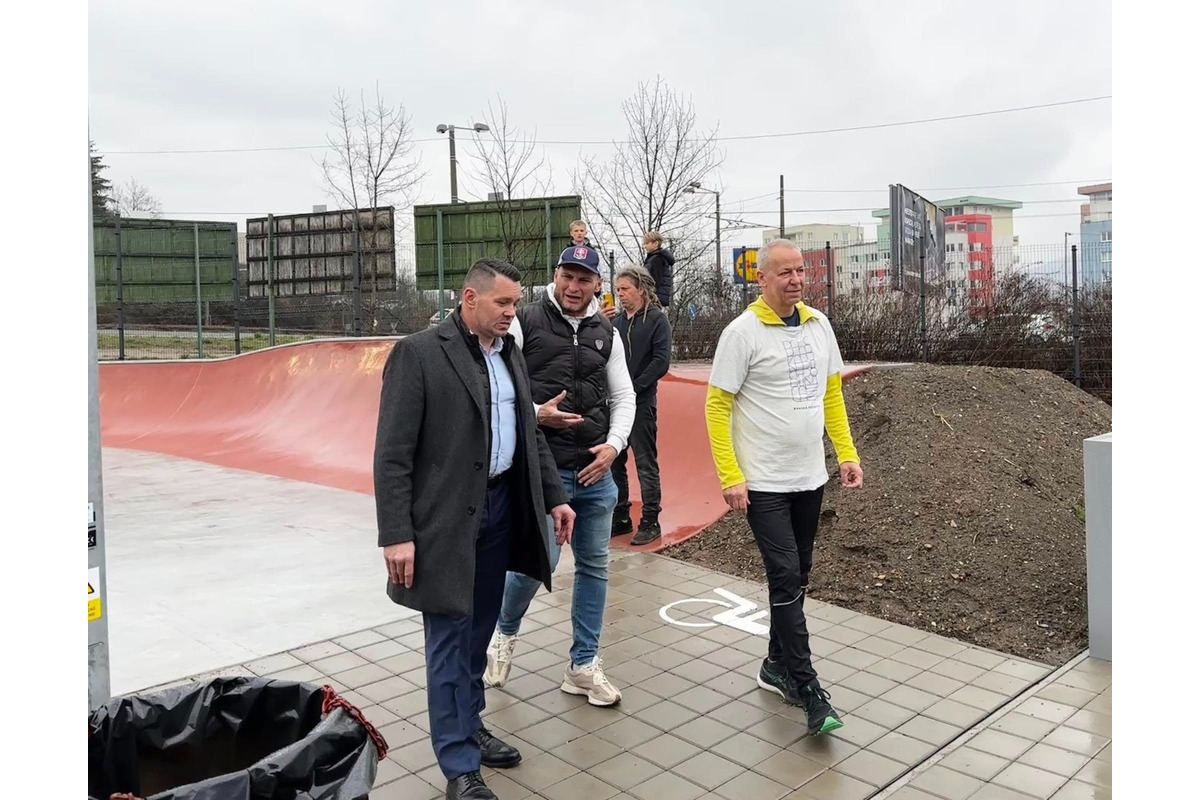 FOTO: Ihrisko sa po dlhých rokoch konečne otvorilo, foto 15