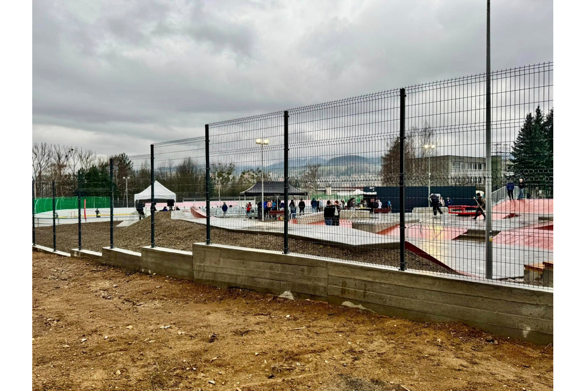 FOTO: Ihrisko sa po dlhých rokoch konečne otvorilo, foto 25