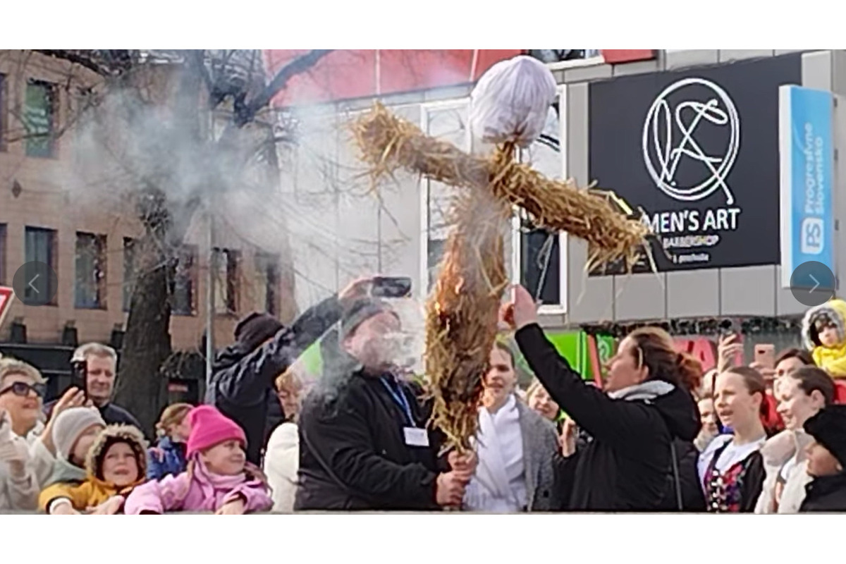 FOTO: Vynášanie Moreny v Banskej Bystrici, foto 2