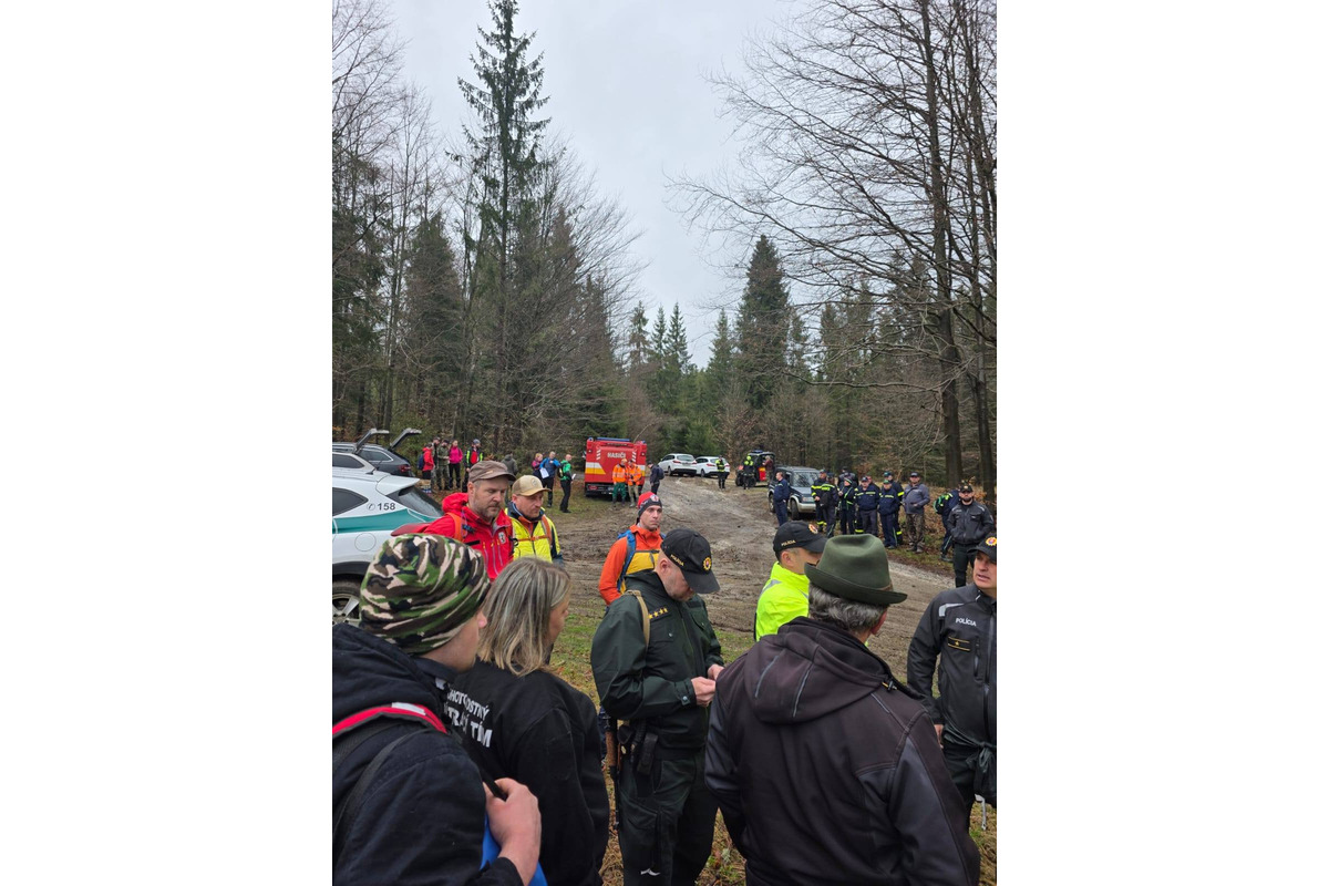 FOTO: Stratený Ondrej blúdil v okolí vrchu Slatina vyše dvoch dní, foto 5