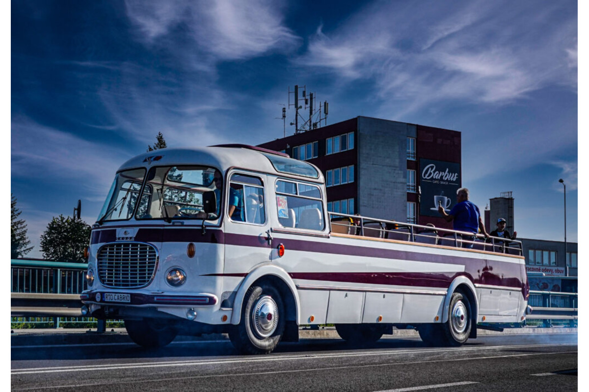 FOTO: Prvého mája sa v Bystrici bude tradičný zraz fanúšikov historických áut, foto 2