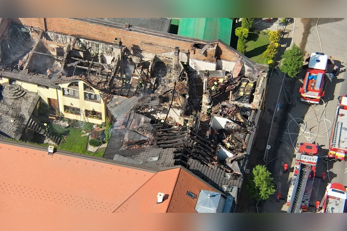 FOTO: Masívny požiar v Lučenci, foto 5