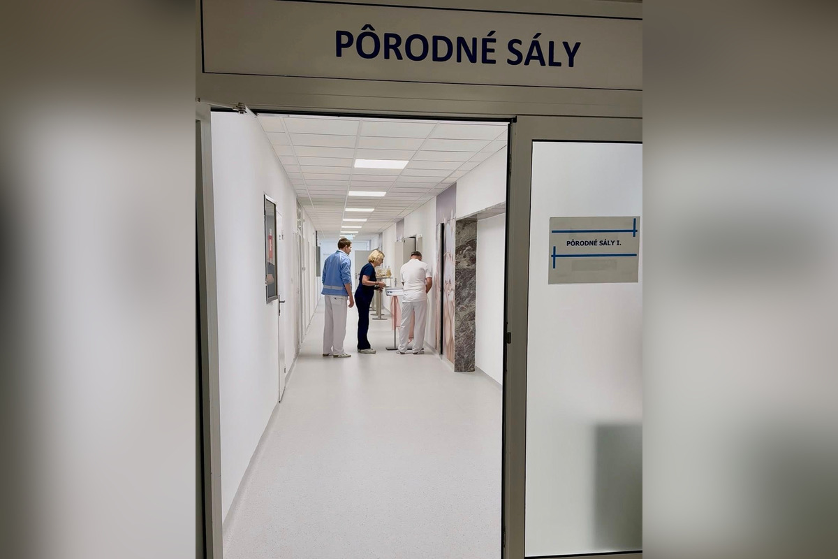 FOTO: V Rooseveltovej nemocnici otvorili zrekonštruované pôrodné sály, foto 2
