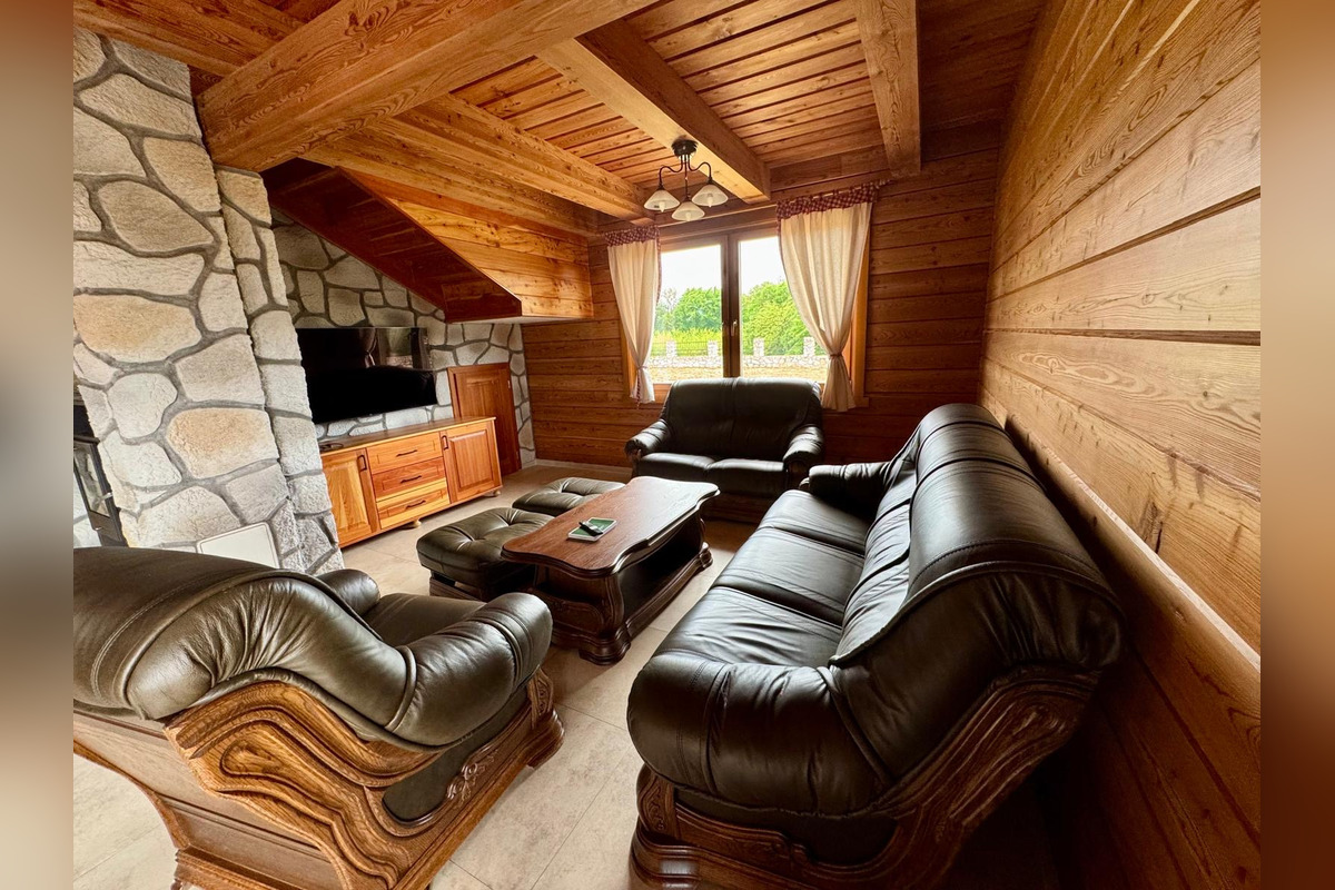 FOTO: Komplex v Sebechleboch, foto 4