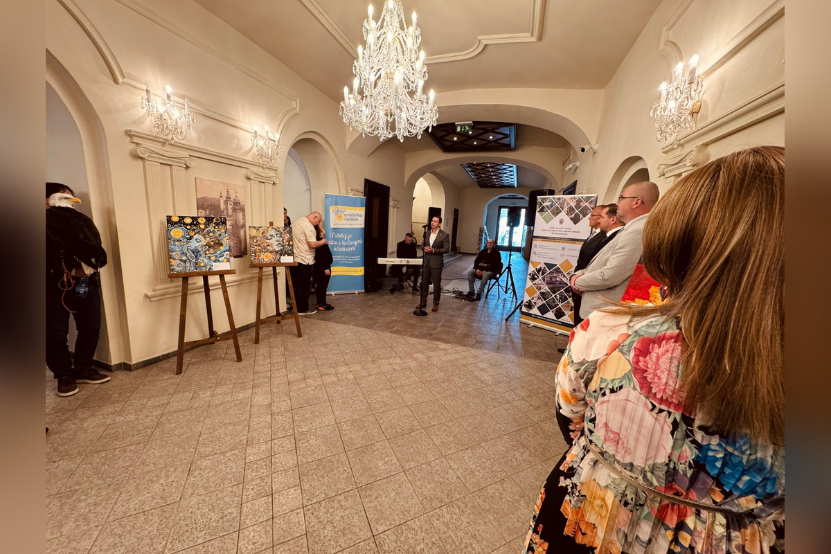 FOTO: V Bystrici si môžete pozrieť diela odsúdených, ktoré vznikli za múrmi väznice, foto 2