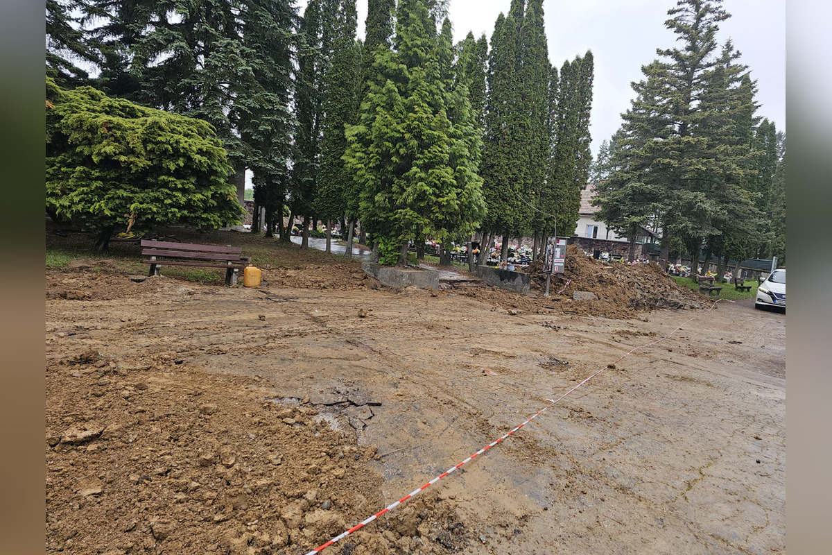 FOTO: Na žiarskom cintoríne objavili úniky vody, foto 2
