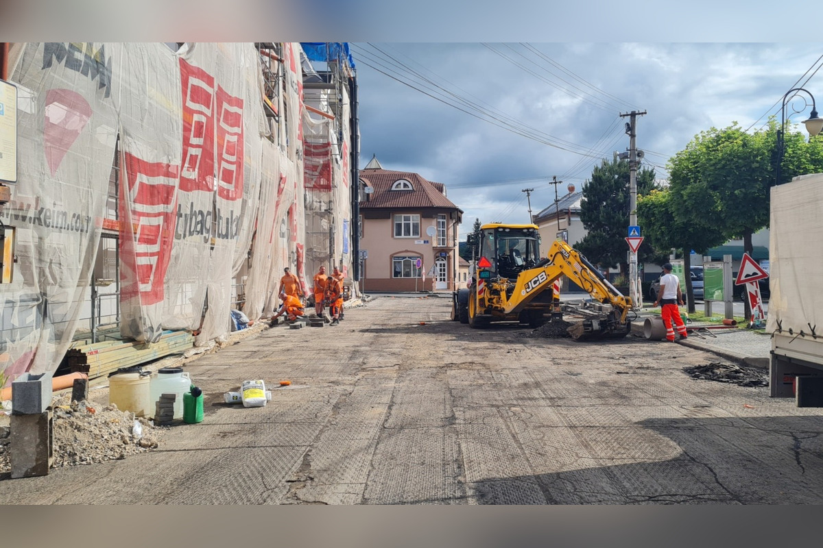 FOTO: Rekonštrukcia Radničnej ulice vo Fiľakove, foto 7