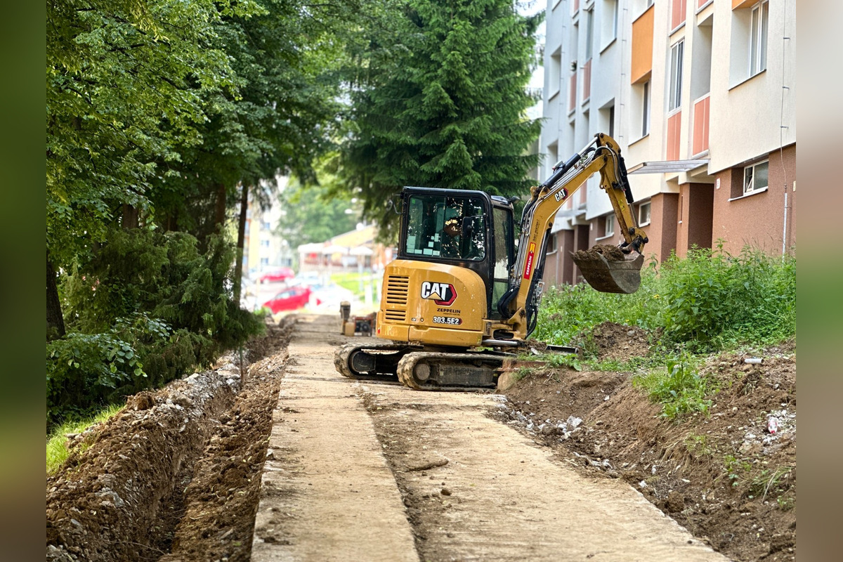 FOTO: Rekonštrukcia chodníkov v Banskej Bystrici, foto 1