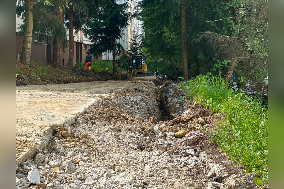FOTO: Rekonštrukcia chodníkov v Banskej Bystrici, foto 4