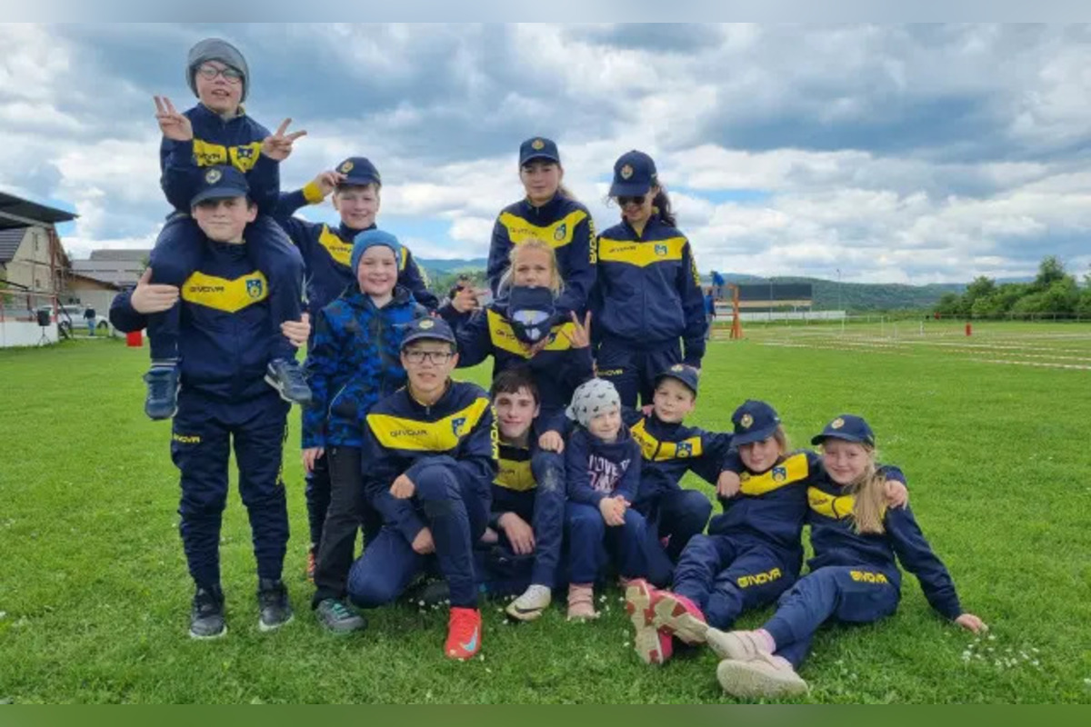 FOTO: Mladí hasiči z okolia Bystrice potrebujú finančnú pomoc, chýba im vybavenie, foto 5