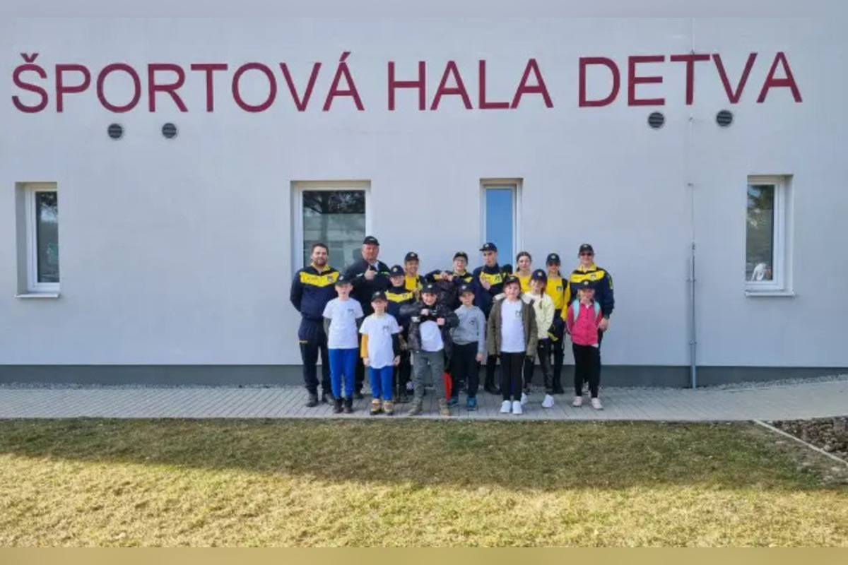 FOTO: Mladí hasiči z okolia Bystrice potrebujú finančnú pomoc, chýba im vybavenie, foto 7