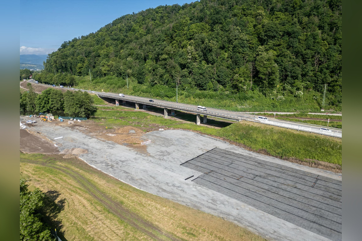 FOTO: Práce na výstavbe predĺženia R1 po Slovenskú Ľupču napredujú, foto 5