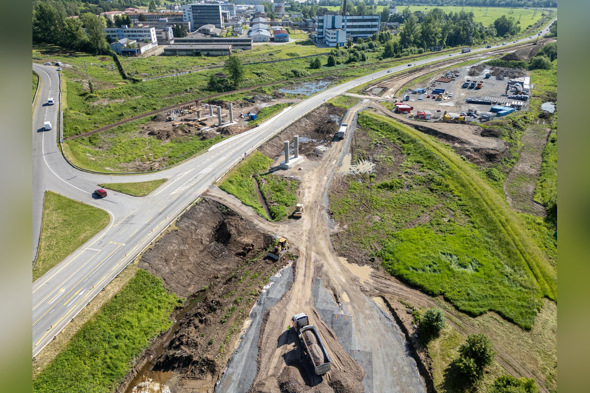 FOTO: Práce na výstavbe predĺženia R1 po Slovenskú Ľupču napredujú, foto 6